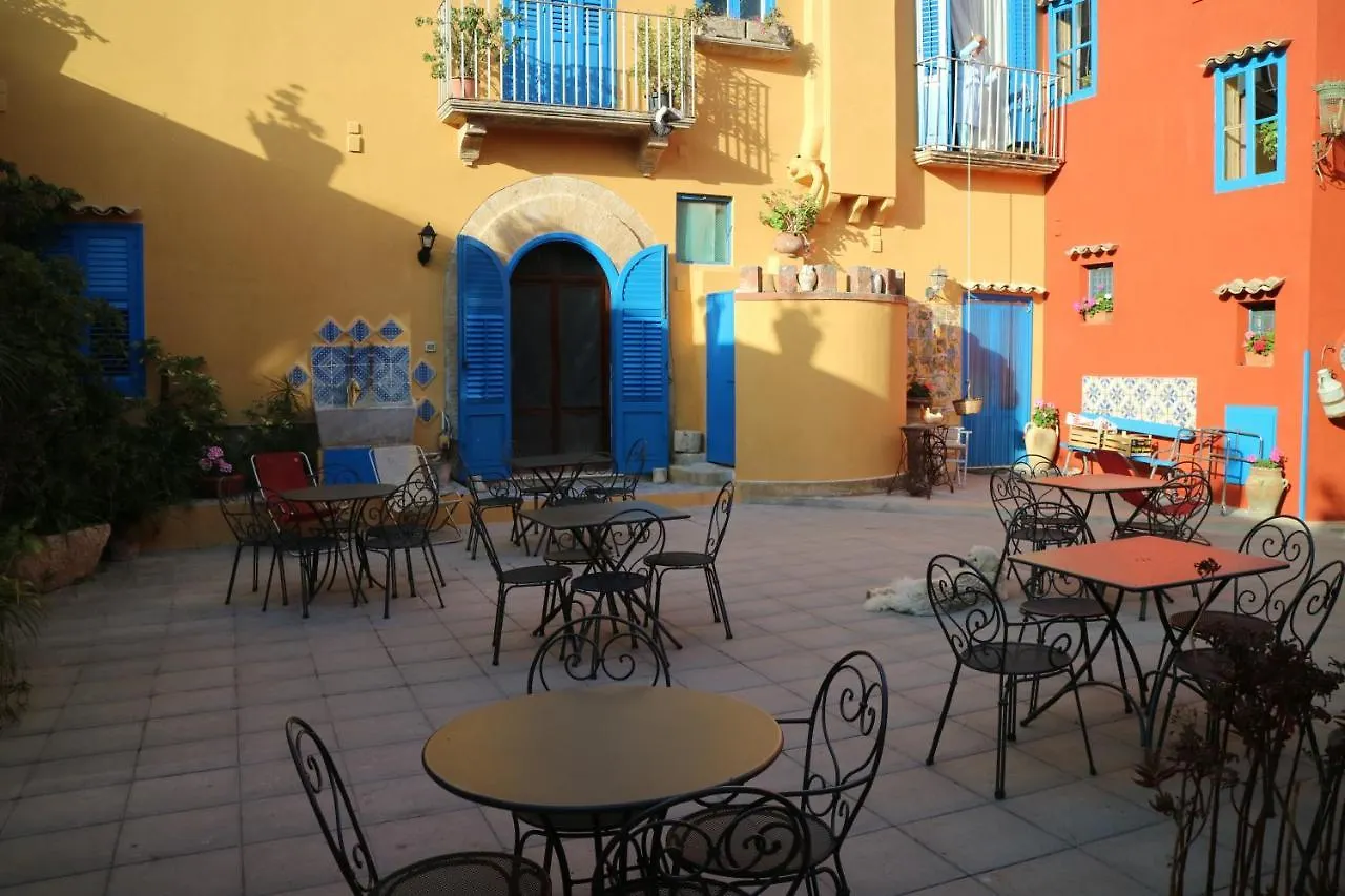 Duca Di Castelmonte Villa Trapani 0*,  Italy