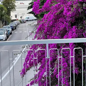 Welcome Riviera -torre D'avorio 126 Mq Piu'terrazzo25 Mq - Totalmente Rinnovato- 250 M Dal Centro - Parcheggio A Pagamento 15 Euro Al Giorno Da Prenotare In Anticipo Salvo Dispo -parking At 15 Euro Per Day To Be Booked In Advance If Avai , Rapallo Italie
