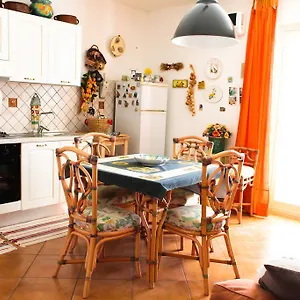 Bed & Breakfast Agrumi In Terrazza, Aragona