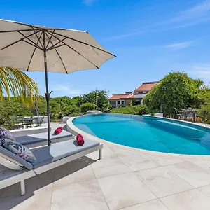https://villa-san-sebastian-curaao.comcaribbean.com
